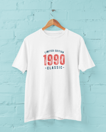The "1990 Classic" T-Shirt - Women
